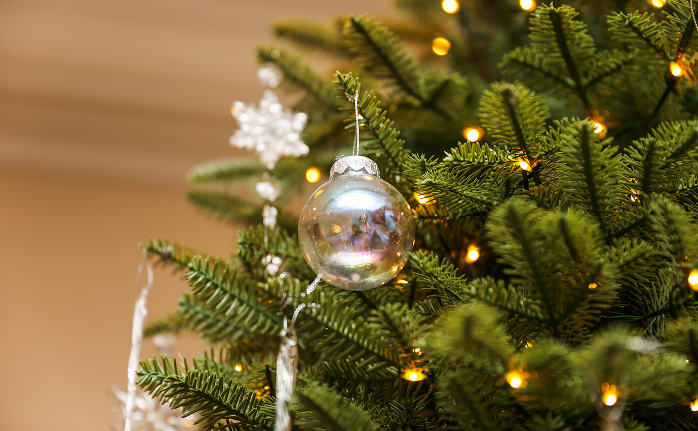 Christmas tree with lights and ornaments